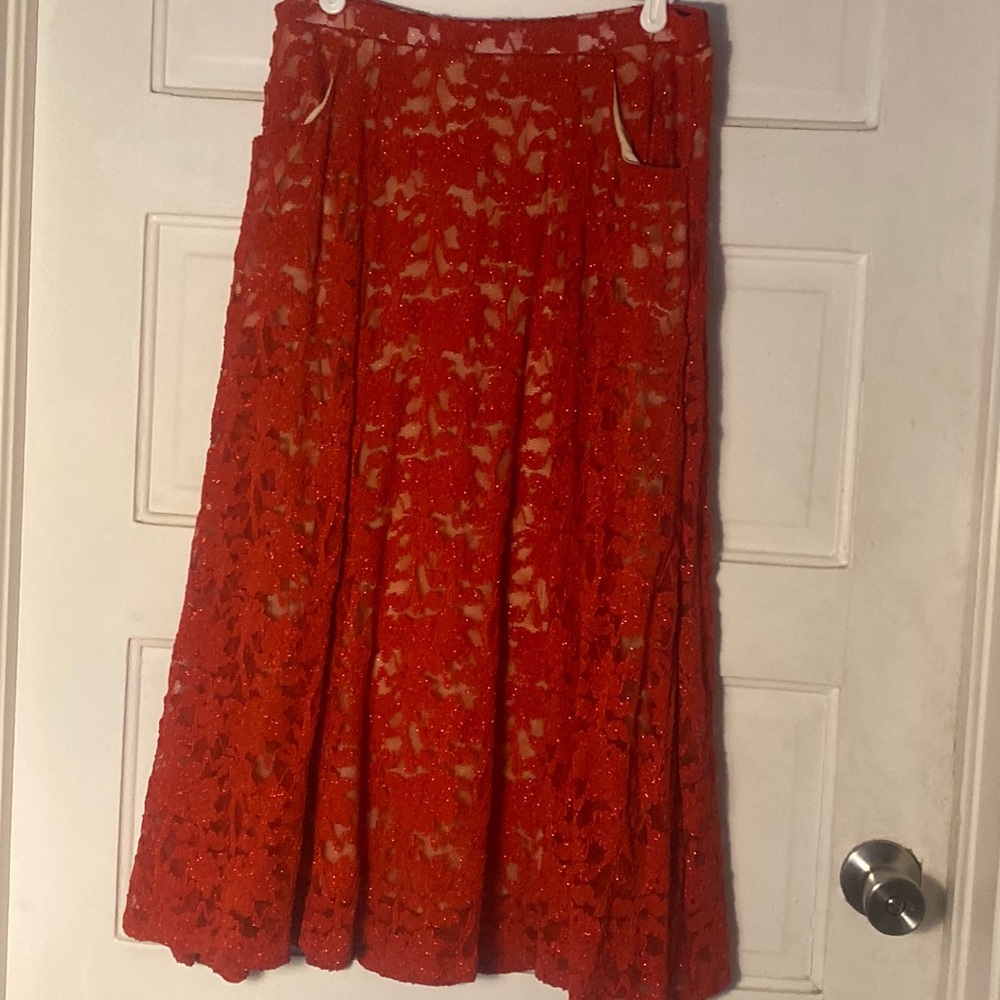 Lularoe Elegant lace red and nude skirt with pockets!